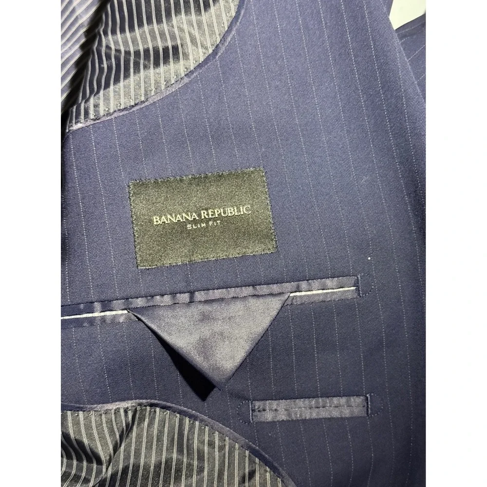 Banana Republic Mens Slim Fit Marzotto Super 130s Wool Blazer Navy Pinstripe 44R